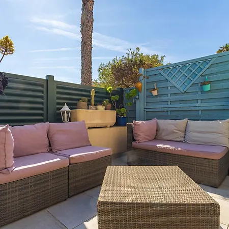 Les Mas D'azur By Interhome Casa vacanze La Londe-les-Maures