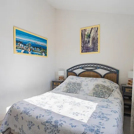 Les Mas D'azur By Interhome * La Londe-les-Maures