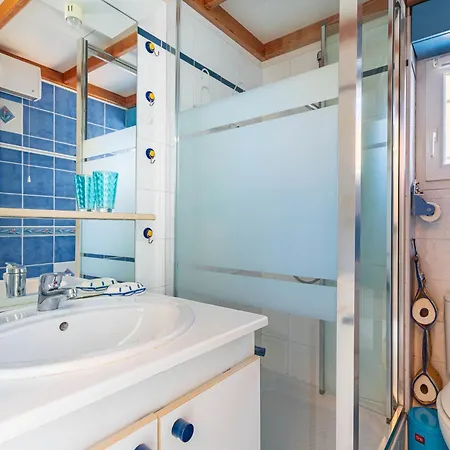 Casa vacanze Les Mas D'azur By Interhome La Londe-les-Maures